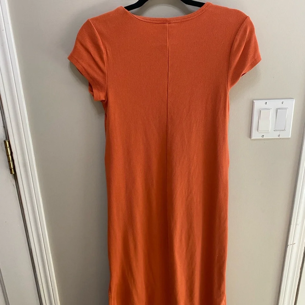 Old Navy Burnt Orange Maternity Dress - Picture 4 of 4